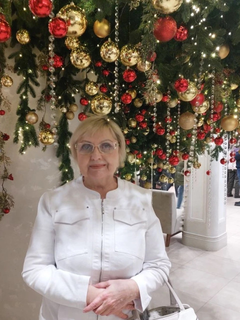 Елена, Россия, Екатеринбург, 65 лет. Она ищет его: мужчину для любви и серьезных отношений, дружбы и общения.  Анкета 873930. 