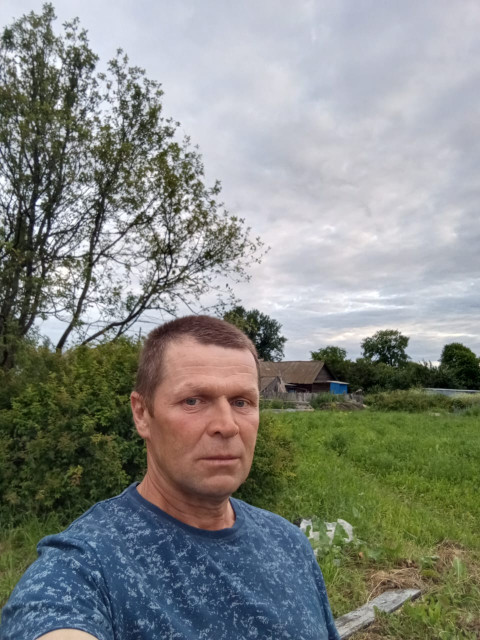 Эдуард, Россия, Йошкар-Ола, 50 лет. Он ищет её: женщину для брака и создания семьи, рождения совместных детей.  Анкета 873960. 