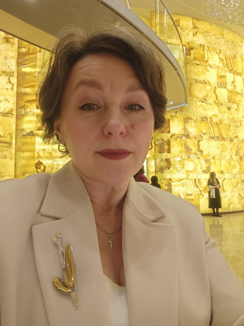 Оксана, Санкт-Петербург, м. Девяткино, 50 лет, 2 ребенка. Познакомлюсь с мужчиной для любви и серьезных отношений. 
Позитивного, энергичного с мечтой! 
Который...  Анкета 874029. 