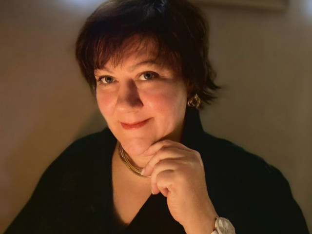 Екатерина, Россия, Санкт-Петербург, 46 лет, 1 ребенок. Хочу познакомиться с мужчиной со схожими интересами, без финансовых и жилищных проблем, для общения...  Анкета 874165. 