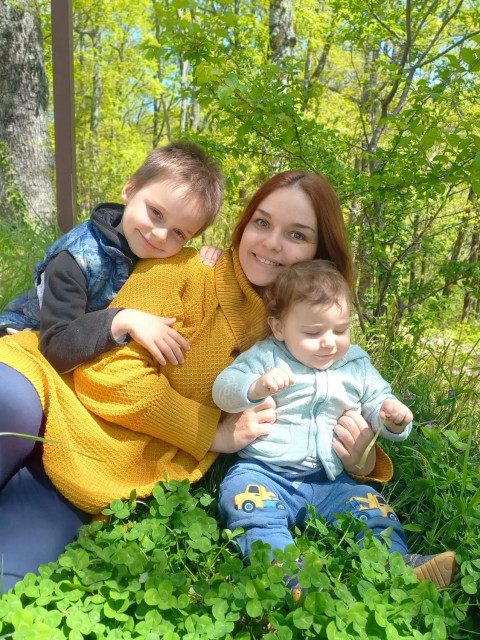 Анна, Туапсе, 41 год, 3 ребенка, 5 фото. Познакомлюсь с мужчиной для любви и серьезных отношений, брака и создания семьи, воспитания детей, дружбы...  Анкета 874168. 