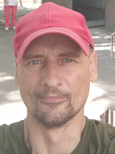 Юрий, Россия, Донецк, 40 лет, 3 ребенка. Познакомлюсь с женщиной для любви и серьезных отношений, брака и создания семьи.  Анкета 874235. 