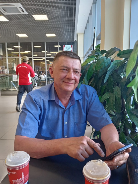 Виктор, Россия, Обнинск, 52 года, 2 ребенка. Познакомлюсь с женщиной для любви и серьезных отношений, брака и создания семьи.  Анкета 874404. 