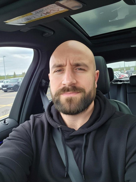 Игорь, Чехия, Пльзень, 37 лет. Познакомлюсь с женщиной для любви и серьезных отношений, брака и создания семьи, воспитания детей.  Анкета 874583. 