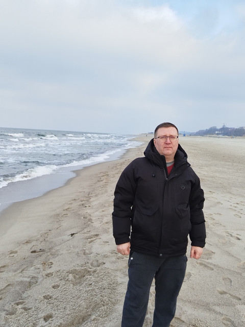 Евгений, Россия, Калининград, 49 лет, 2 ребенка. Познакомлюсь с женщиной для любви и серьезных отношений, брака и создания семьи, дружбы и общения.  Анкета 874862. 