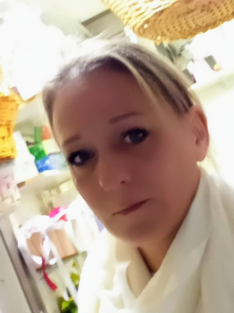 Татьяна, Санкт-Петербург, м. Технологический институт, 41 год, 1 ребенок. Познакомлюсь с мужчиной для любви и серьезных отношений, дружбы и общения.  Анкета 874962. 