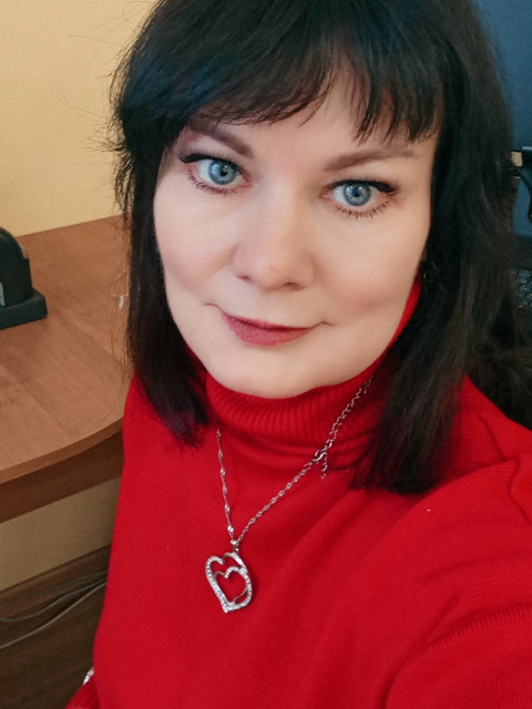 Алёнка Егорова, Москва, 44 года, 1 ребенок, 2 фото. Познакомлюсь с мужчиной для любви и серьезных отношений, брака и создания семьи, воспитания детей, дружбы...  Анкета 874974. 