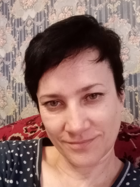 Оксана, Минск, м. Пролетарская, 50 лет. В поиске доброго и надежного спутника. Верю в любовь, где партнеры — это прежде всего лучшие друзья.