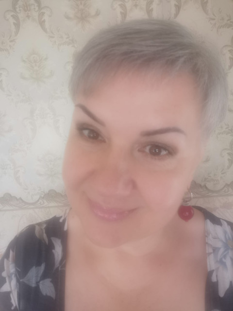 Галина, Кремёнки, 55 лет, 3 ребенка. Познакомлюсь с мужчиной для дружбы и общения.  Анкета 875096. 