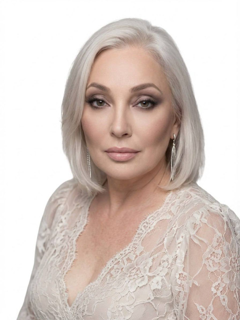 Лилия, Москва, 60 лет. Познакомлюсь с мужчиной для дружбы и общения.  Анкета 875126. 