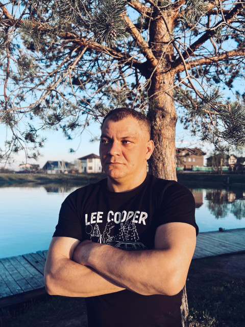 Николай, Москва, 43 года, 1 ребенок. Познакомлюсь с женщиной для любви и серьезных отношений, брака и создания семьи.  Анкета 875189. 