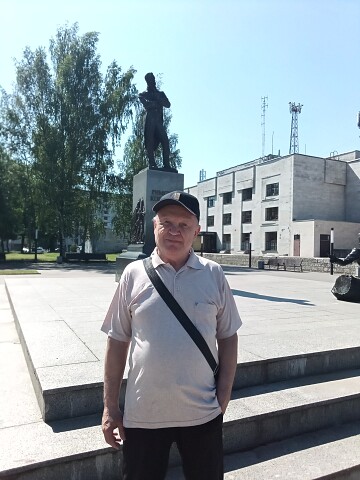 Юрий Гончаров, Россия, г. Бокситогорск (Бокситогорский район), 66 лет, 1 ребенок, 1 фото. Ищу: Для жизни  Анкета 875216. 