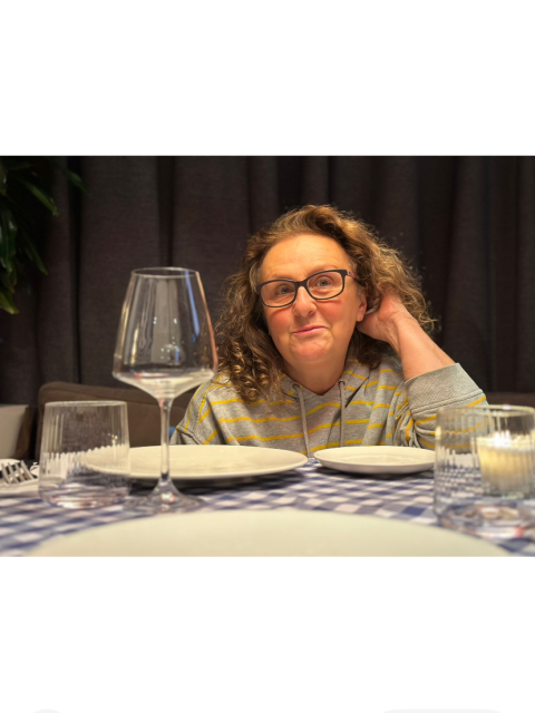 Лена, Москва, 64 года, 5 фото. Познакомлюсь с не женатым энергичным образованным мужчиной для дружбы и близкого общения. 
Хотелось...  Анкета 875258. 