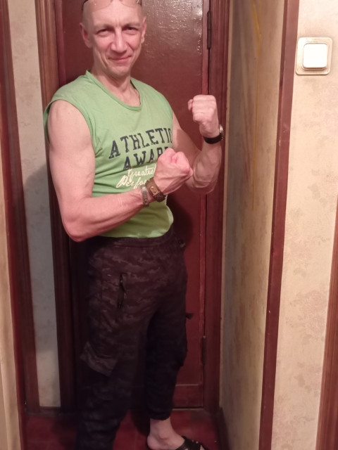 Михаил, Россия, Санкт-Петербург, 48 лет, 2 ребенка. Он ищет её: женщину для гостевого брака.  Анкета 875470. 