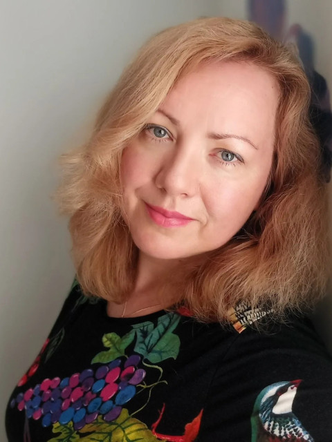 Ирена, Россия, Ставрополь, 47 лет, 2 ребенка. Ищу надежного, эмпатийного, самодостаточного мужчину, который ценит честность и готов созидать гармоничные...  Анкета 875556. 