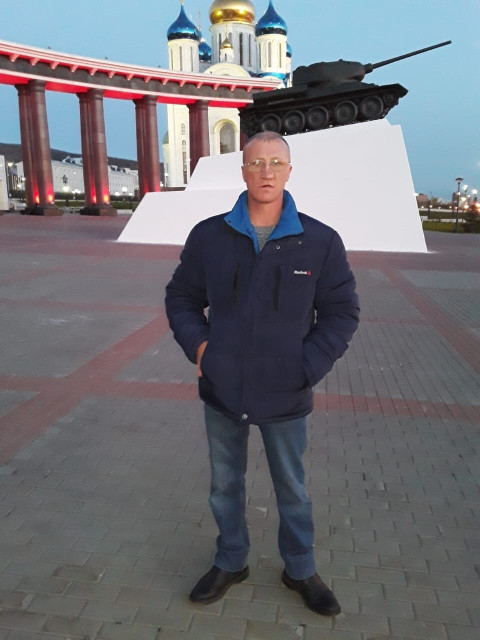 Дмитрий Ткаченко, Южно-Сахалинск, 47 лет, 2 ребенка. Хочу познакомиться с женщиной, которая хочет реально любви, ласки  Анкета 875652. 