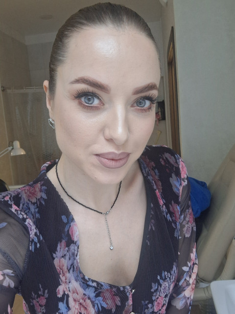 Анна, Россия, Киров, 33 года. Познакомлюсь с мужчиной для брака и создания семьи.  Анкета 875764. 