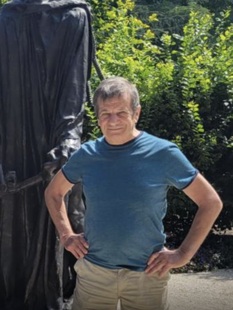 Barton, США, Каспер, 63 года, 2 ребенка, 1 фото. Ищу: с которой буду счастлив, когда счастлива она. 
Наличие детей +
Медработник или творческий ++  Анкета 875845. 