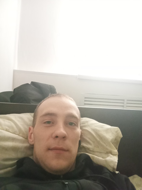 Антон, Екатеринбург, 26 лет, 1 фото. Он ищет её: девушкой для любви и серьезных отношений, брака и создания семьи, воспитания детей, рождения совмест  Анкета 875890. 