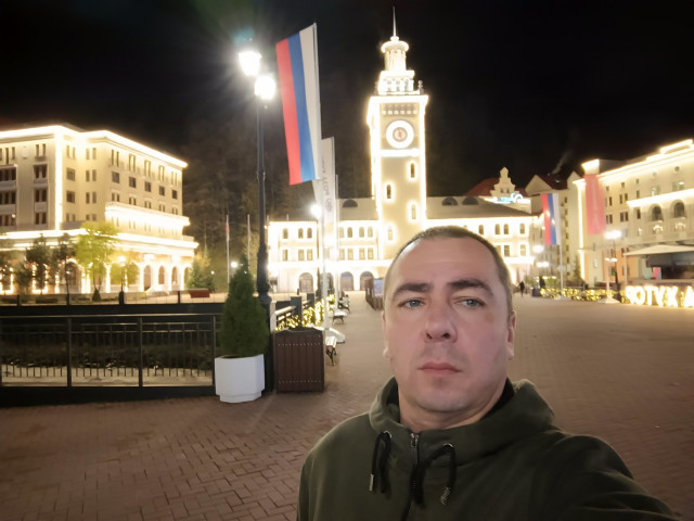 Алишер, Москва, м. Щёлковская. Фото на сайте ГдеПапа.Ру