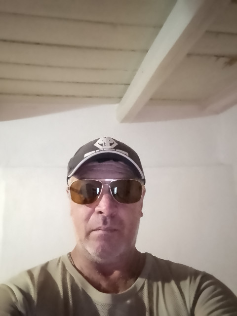 Александр, Бердянск, 45 лет. Познакомлюсь с женщиной для любви и серьезных отношений, брака и создания семьи, дружбы и общения.  Анкета 875991. 