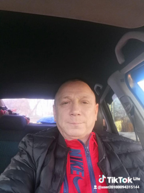 Сергей, Россия, Рославль, 51 год, 1 ребенок. Всё при встрече расскажу. Я хороший 😉