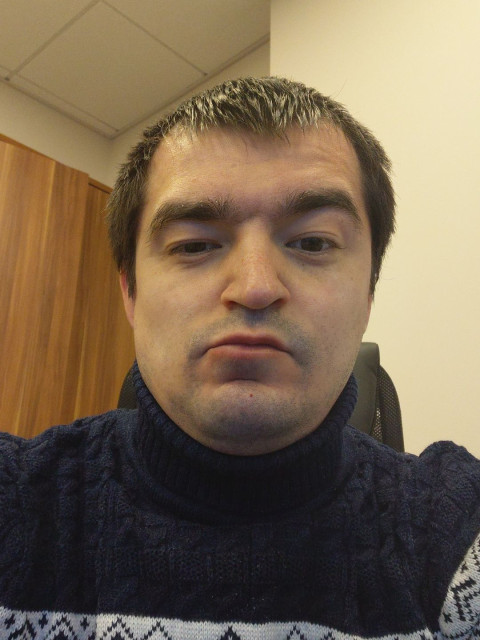 Владимир, Россия, Москва, 33 года. Ищу: Не помешанную на психологии и прочей петрушке)))  Анкета 876285. 