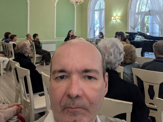 Рудольф, Россия, Москва. Фото на сайте ГдеПапа.Ру