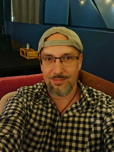 Адександр, Россия, Казань, 49 лет, 4 ребенка. Познакомлюсь с женщиной для любви и серьезных отношений, брака и создания семьи, воспитания детей, рождения...  Анкета 876532. 