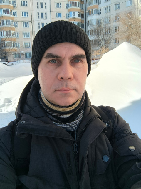 Сергей, Москва, м. Люблино, 47 лет, 1 ребенок. Он ищет её: женщину для гостевого брака, любви и серьезных отношений, брака и создания семьи.  Анкета 876670. 