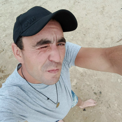 Дамир Хадиев, Казань, 36 лет, 1 ребенок, 1 фото. Ищу: Красивую что бы меня любила  Анкета 876683. 