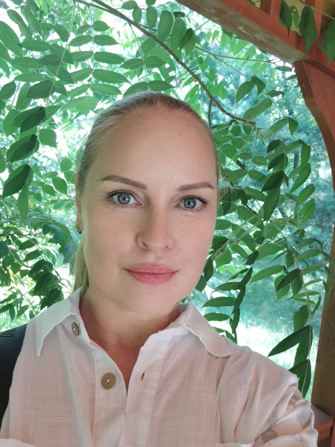 Алина, Москва, 47 лет, 1 ребенок, 1 фото. Познакомлюсь с мужчиной для любви и серьезных отношений, брака и создания семьи, дружбы и общения.  Анкета 877043. 