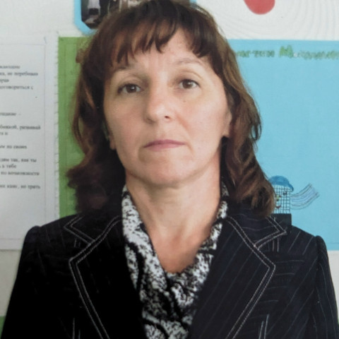 Любовь Корнилова, Россия, Ижевск, 62 года, 2 ребенка. Она ищет его: Хочу познакомиться с добрым, любящим, понимающим, умным и готовым всегда помочь мужчину для общения   Анкета 877090. 