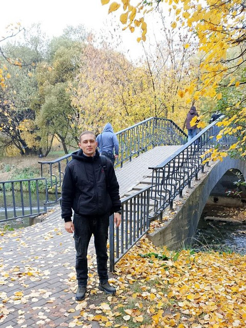 Михаил, Москва, м. Авиамоторная, 35 лет, 1 ребенок, 2 фото. Всем привет,ищу девушку для свободных отношений а дальше посмотрим.  Анкета 877126. 