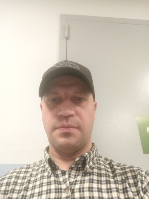 Иван, Москва, м. Бунинская аллея, 38 лет. Познакомлюсь с женщиной для любви и серьезных отношений, брака и создания семьи, воспитания детей, возможно...  Анкета 877175. 