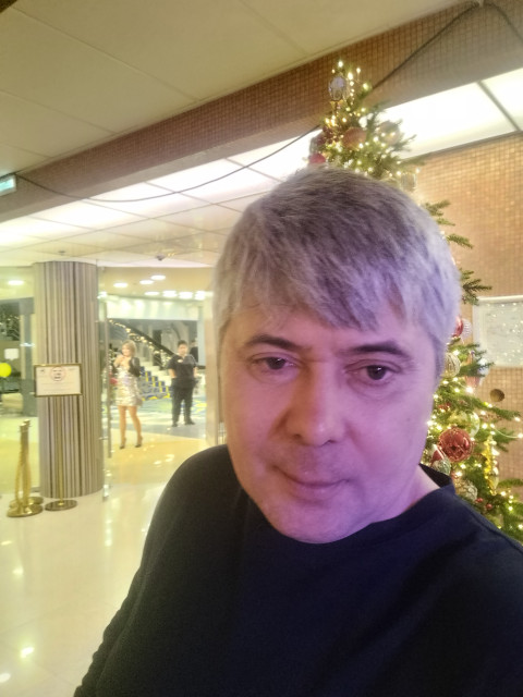 Олег, Москва, 51 год, 1 ребенок. Познакомлюсь с женщиной для любви и серьезных отношений, брака и создания семьи, дружбы и общения.  Анкета 877301. 