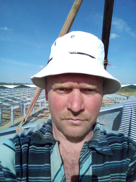 Радомир Виталий, Санкт-Петербург, м. Купчино. Фото на сайте ГдеПапа.Ру