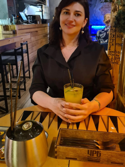 Татьяна, Россия, Домодедово, 38 лет. Хочу познакомиться с мужчиной, спокойным и уверенным в себе оптимистом, с хорошим добрым чувством юмора,...  Анкета 877491. 