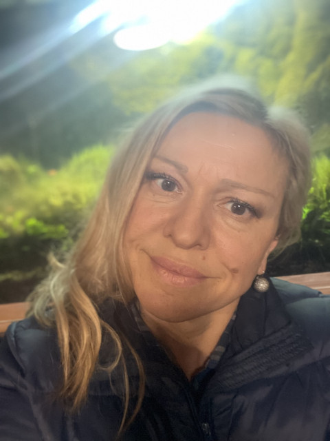 Елена, Санкт-Петербург, 46 лет, 1 ребенок. Познакомлюсь с мужчиной для любви и серьезных отношений, брака и создания семьи.  Анкета 877531. 