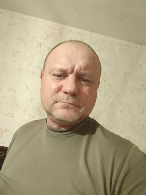 Андрей, Россия, Горловка, 42 года. Познакомлюсь с женщиной для любви и серьезных отношений, брака и создания семьи, дружбы и общения.  Анкета 877564. 