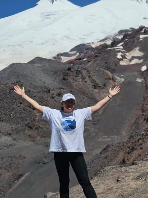 Ирина, Санкт-Петербург, м. Московская, 56 лет, 1 ребенок. Познакомлюсь с мужчиной 45-55 лет для любви и серьезных отношений. Очень хочется подарить свою нежность...  Анкета 877715. 