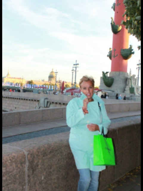 Тамара, Россия, Санкт-Петербург, 62 года. Ищу: Он - умный, уравновешенный, добрый, внимательный, настоящий друг! 
Цели знакомства - общение, дружба...  Анкета 877894. 