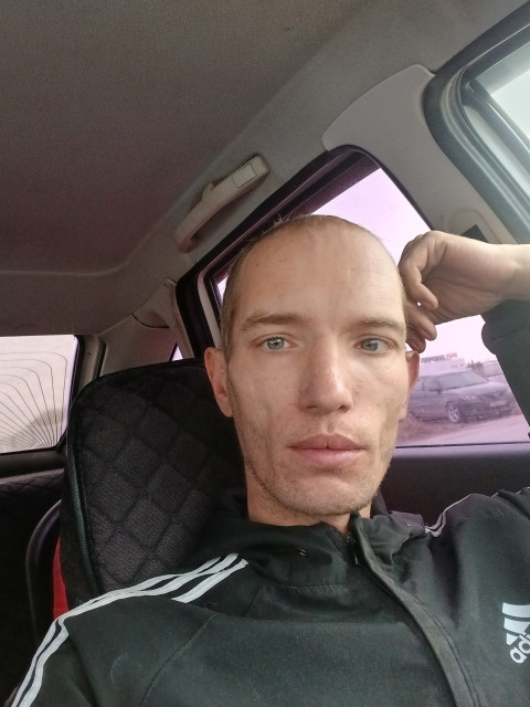 Игорь, Тюмень, 33 года, 2 фото. Познакомлюсь с женщиной для любви и серьезных отношений, гостевого брака.  Анкета 878004. 