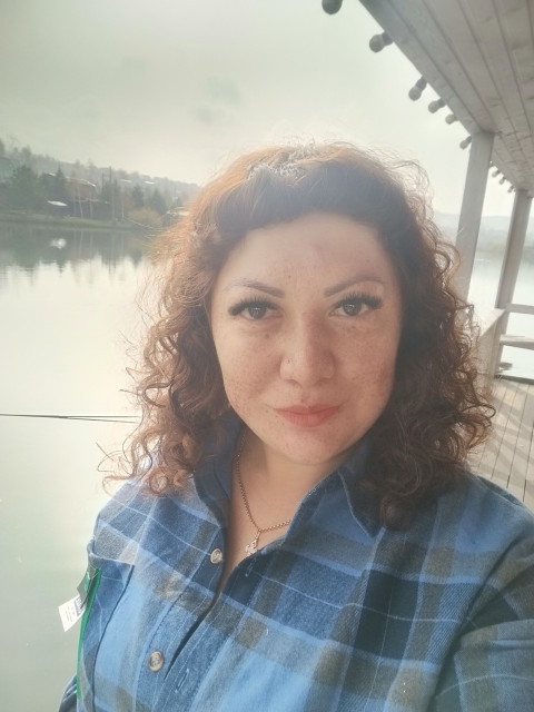 Евгения, Россия, Красноярск, 40 лет, 4 ребенка. Мне не нужны катализаторы хорошего настроения! Во мне 99% природного кайфа!