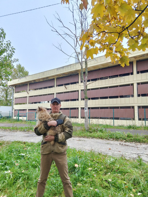 Саша, Россия, Санкт-Петербург, 41 год. Ищу: Добрую, верную, заботливую)
 Большего не надо )  Анкета 878161. 