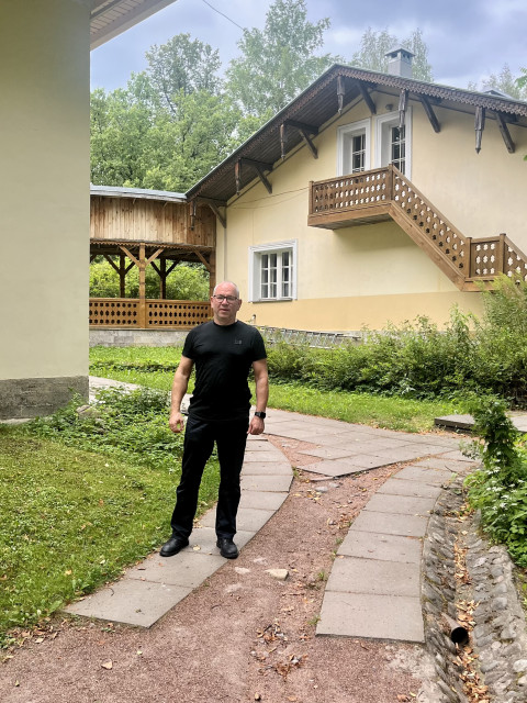 Андрей, Россия, Гатчина, 56 лет, 3 ребенка. Познакомлюсь с женщиной для любви и серьезных отношений, дружбы и общения.  Анкета 878257. 