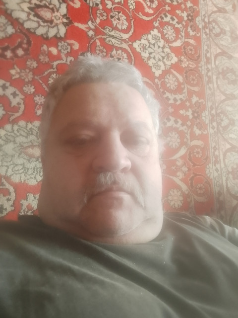 Атасик, Россия, Макеевка, 59 лет, 1 ребенок. Познакомлюсь с женщиной для любви и серьезных отношений, гостевого брака. 
У хорошего мужа жена портится...  Анкета 878306. 