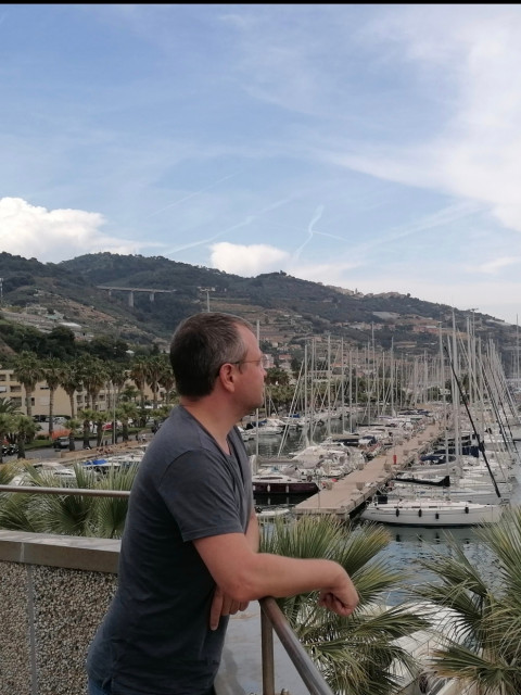 Игорь Феллер, Барнаул, 41 год, 1 ребенок, 1 фото. Познакомиться с парнем из Барнаула