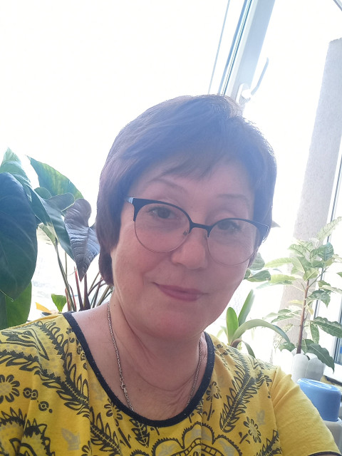 Любовь, Россия, Екатеринбург, 64 года, 3 ребенка. Хочу встретить внимательного, уверенного в себе мужчину, подходящего возраста для серьёзных отношений....  Анкета 878603. 