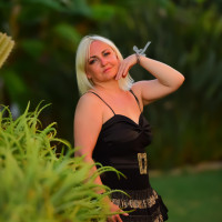 Любовь, Россия, Москва, 40 лет